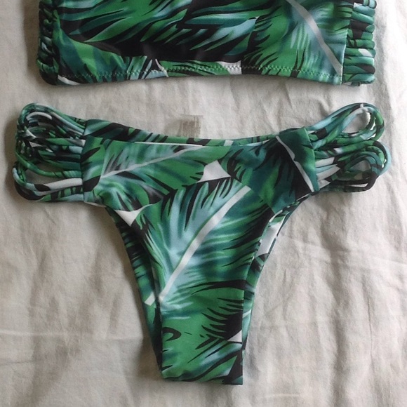 DH Gate Swimsuit. NWOT. Green, White and Black. - Picture 3 of 6